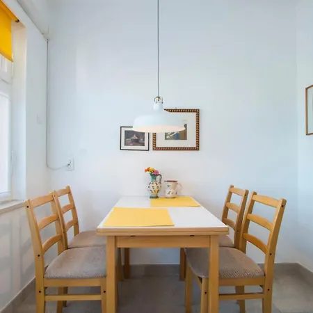 Cankar Apartment